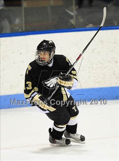 Thumbnail 2 in Trumbull vs. Amity (CIAC Division 2 Semifinal) photogallery.