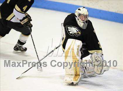 Thumbnail 3 in Trumbull vs. Amity (CIAC Division 2 Semifinal) photogallery.
