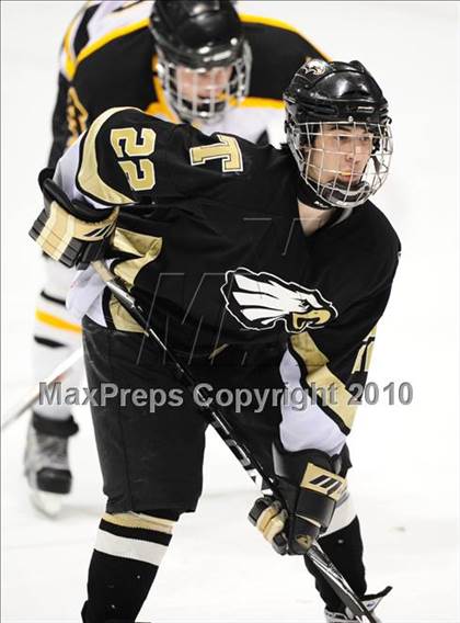 Thumbnail 3 in Trumbull vs. Amity (CIAC Division 2 Semifinal) photogallery.