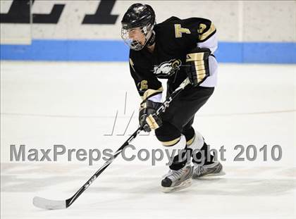 Thumbnail 2 in Trumbull vs. Amity (CIAC Division 2 Semifinal) photogallery.