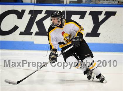 Thumbnail 2 in Trumbull vs. Amity (CIAC Division 2 Semifinal) photogallery.