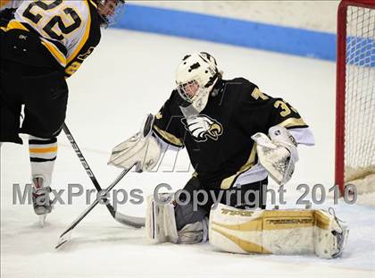 Thumbnail 2 in Trumbull vs. Amity (CIAC Division 2 Semifinal) photogallery.