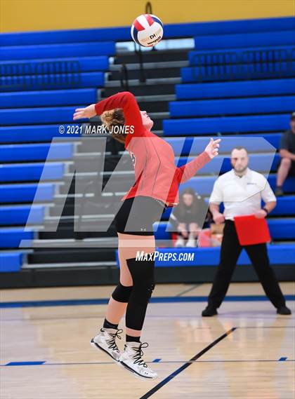 Thumbnail 3 in Phoenix Country Day vs. Tonopah Valley (JV) photogallery.
