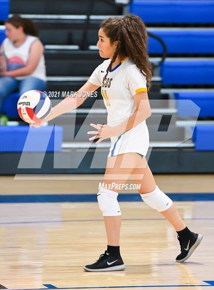 Thumbnail 3 in Phoenix Country Day vs. Tonopah Valley (JV) photogallery.