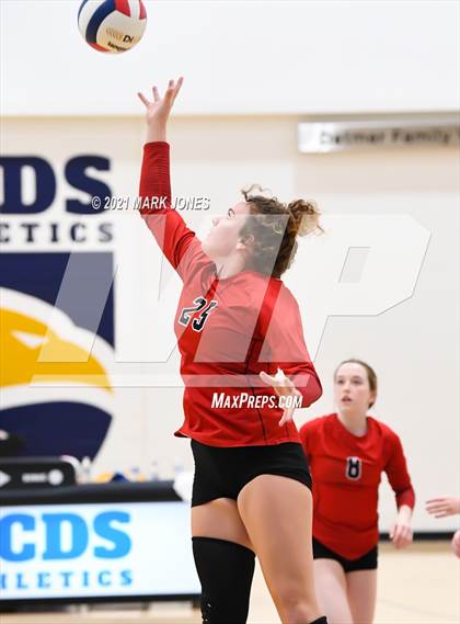 Thumbnail 3 in Phoenix Country Day vs. Tonopah Valley (JV) photogallery.