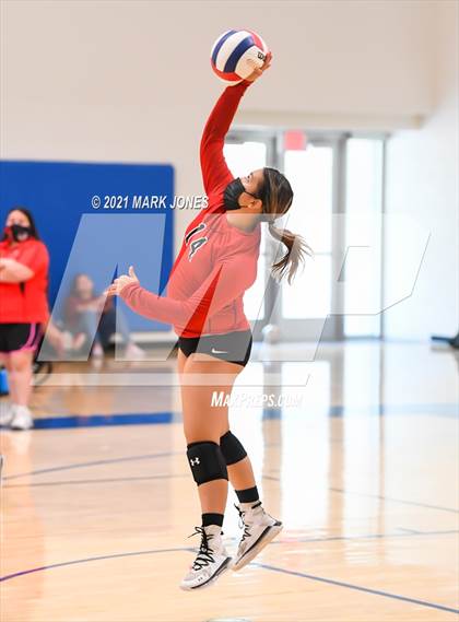 Thumbnail 1 in Phoenix Country Day vs. Tonopah Valley (JV) photogallery.