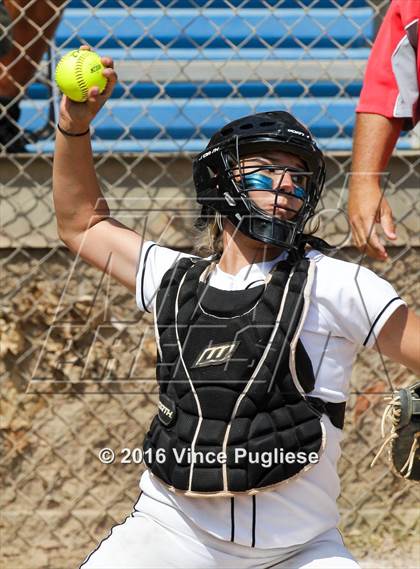Thumbnail 1 in Grand Terrace @ Burroughs (CIF SS D3 Semifinal) photogallery.