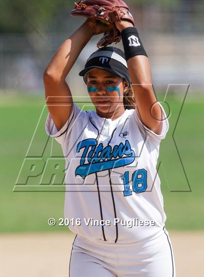 Thumbnail 3 in Grand Terrace @ Burroughs (CIF SS D3 Semifinal) photogallery.