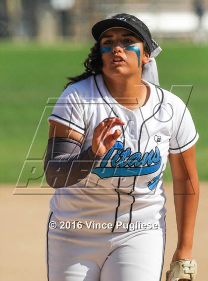 Thumbnail 2 in Grand Terrace @ Burroughs (CIF SS D3 Semifinal) photogallery.