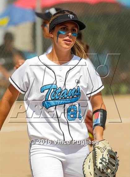 Thumbnail 2 in Grand Terrace @ Burroughs (CIF SS D3 Semifinal) photogallery.