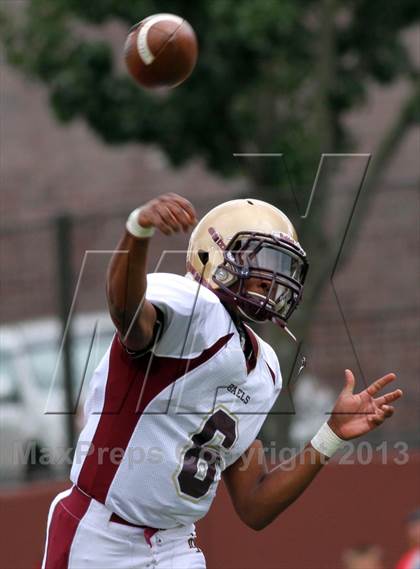 Thumbnail 1 in Iona Prep @ Chaminade photogallery.