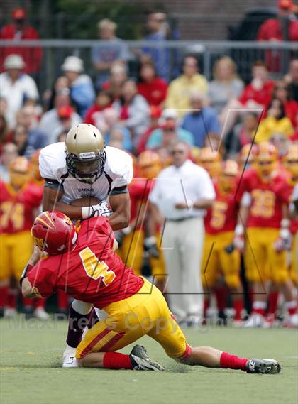 Thumbnail 1 in Iona Prep @ Chaminade photogallery.