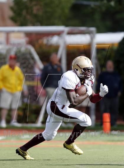 Thumbnail 3 in Iona Prep @ Chaminade photogallery.