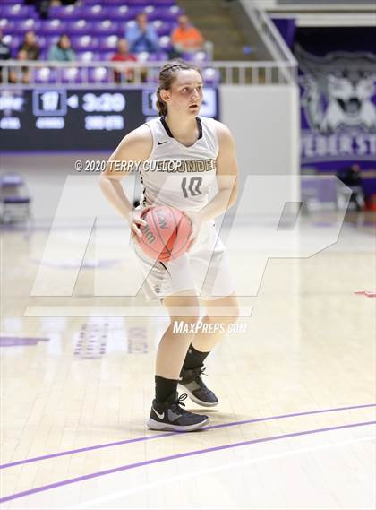 Thumbnail 2 in Pine View vs. Desert Hills (UHSAA 4A Semifinal) photogallery.
