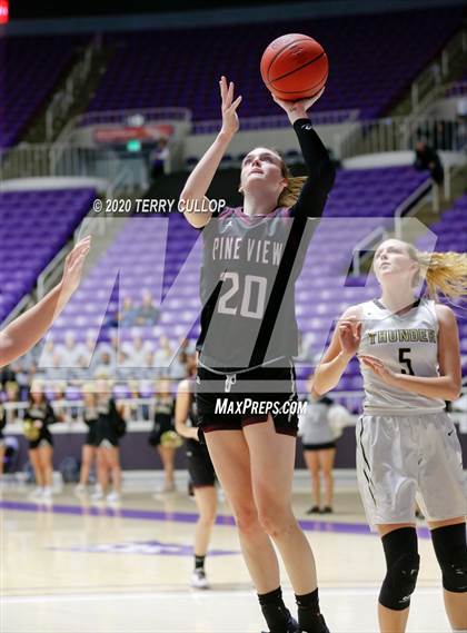 Thumbnail 3 in Pine View vs. Desert Hills (UHSAA 4A Semifinal) photogallery.