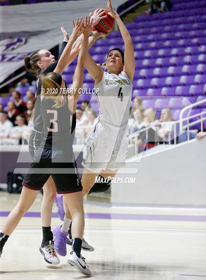 Thumbnail 2 in Pine View vs. Desert Hills (UHSAA 4A Semifinal) photogallery.