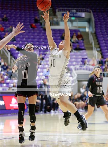 Thumbnail 2 in Pine View vs. Desert Hills (UHSAA 4A Semifinal) photogallery.
