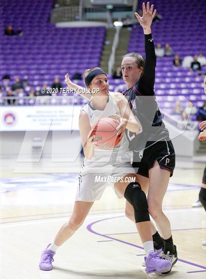 Thumbnail 2 in Pine View vs. Desert Hills (UHSAA 4A Semifinal) photogallery.