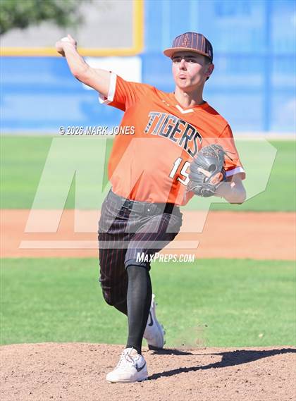 Thumbnail 3 in La Junta @ O'Connor (Coach Bob) photogallery.