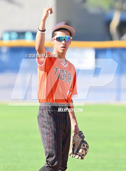 Thumbnail 1 in La Junta @ O'Connor (Coach Bob) photogallery.
