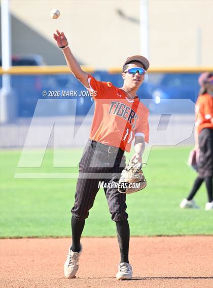 Thumbnail 3 in La Junta @ O'Connor (Coach Bob) photogallery.