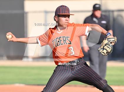 Thumbnail 1 in La Junta @ O'Connor (Coach Bob) photogallery.