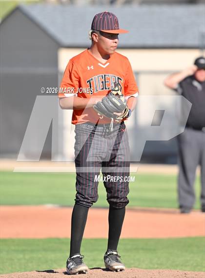 Thumbnail 2 in La Junta @ O'Connor (Coach Bob) photogallery.