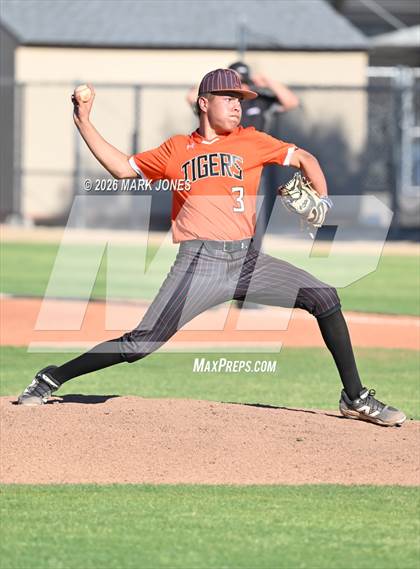 Thumbnail 2 in La Junta @ O'Connor (Coach Bob) photogallery.