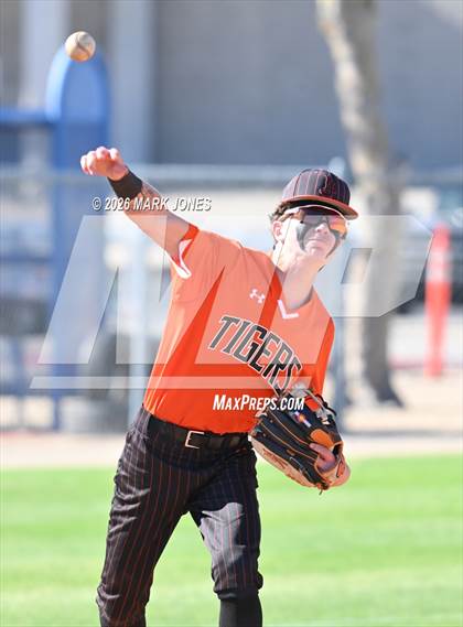 Thumbnail 2 in La Junta @ O'Connor (Coach Bob) photogallery.