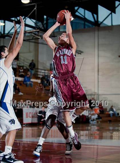 Thumbnail 1 in Claremont vs. Diamond Ranch (Orange Holiday Classic) photogallery.