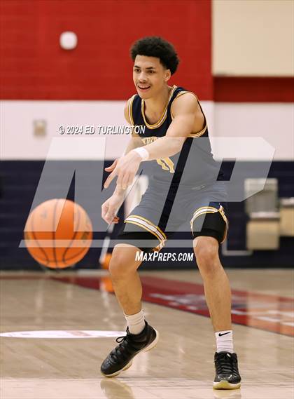 Thumbnail 3 in Norcross vs. Wheeler (Nike Elite HS Showcase GA) photogallery.