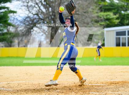 Thumbnail 2 in Massapequa @ East Meadow photogallery.