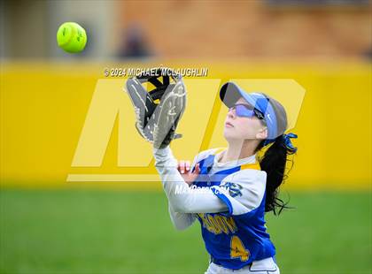 Thumbnail 1 in Massapequa @ East Meadow photogallery.
