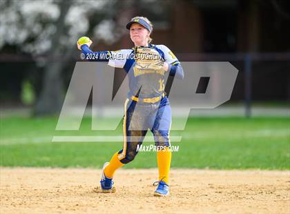 Thumbnail 2 in Massapequa @ East Meadow photogallery.