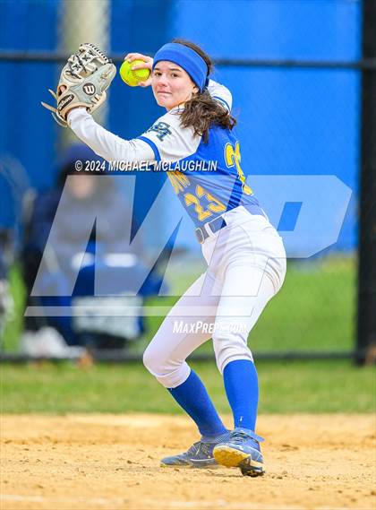 Thumbnail 2 in Massapequa @ East Meadow photogallery.