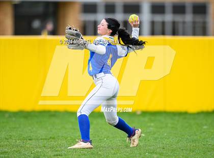 Thumbnail 2 in Massapequa @ East Meadow photogallery.