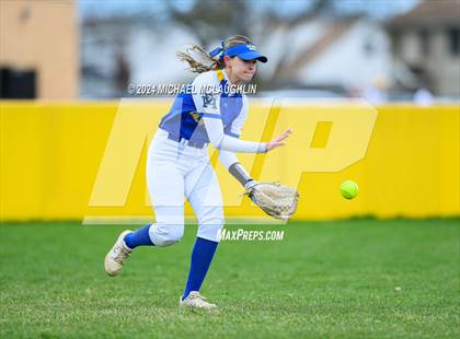 Thumbnail 3 in Massapequa @ East Meadow photogallery.