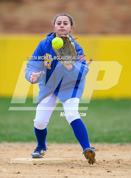 Thumbnail 1 in Massapequa @ East Meadow photogallery.
