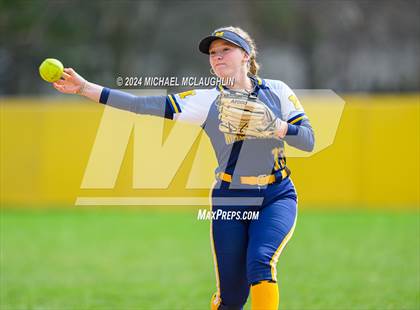 Thumbnail 1 in Massapequa @ East Meadow photogallery.