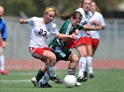 Thumbnail 2 in Pearce vs. Longview (Class 4A, Region II Finals) photogallery.