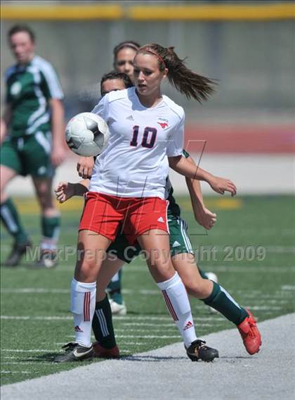 Thumbnail 3 in Pearce vs. Longview (Class 4A, Region II Finals) photogallery.