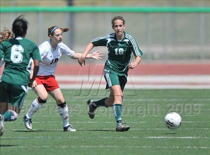 Thumbnail 1 in Pearce vs. Longview (Class 4A, Region II Finals) photogallery.