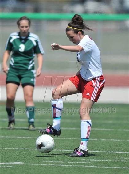 Thumbnail 2 in Pearce vs. Longview (Class 4A, Region II Finals) photogallery.
