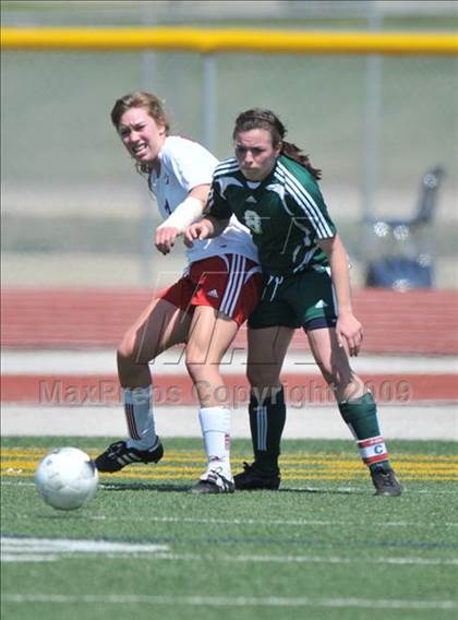 Thumbnail 1 in Pearce vs. Longview (Class 4A, Region II Finals) photogallery.