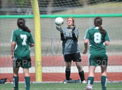 Thumbnail 1 in Pearce vs. Longview (Class 4A, Region II Finals) photogallery.