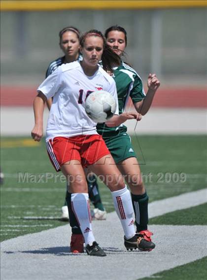 Thumbnail 1 in Pearce vs. Longview (Class 4A, Region II Finals) photogallery.