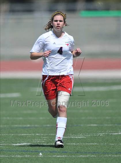 Thumbnail 1 in Pearce vs. Longview (Class 4A, Region II Finals) photogallery.