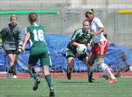 Thumbnail 3 in Pearce vs. Longview (Class 4A, Region II Finals) photogallery.