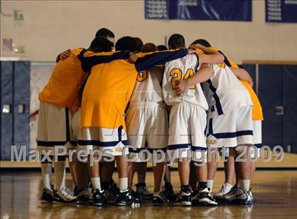 Thumbnail 3 in Warwick vs. North Rockland (Warwick Valley Coaches vs. Cancer Tip-Off Classic) photogallery.