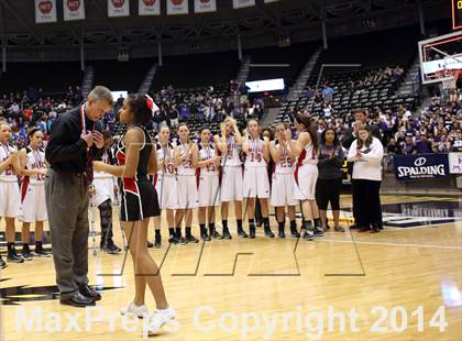 Thumbnail 2 in Maize vs. South (KSHSAA 6A Final) photogallery.